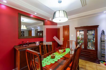 Casa à venda com 309m², 5 quartos e 3 vagasCasa 2 - Sala