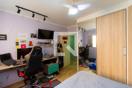 Casa à venda com 309m², 5 quartos e 3 vagasCasa 2 - Quarto