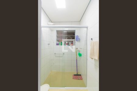 Casa à venda com 309m², 5 quartos e 3 vagasBanheiro da Suíte