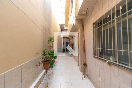 Casa à venda com 309m², 5 quartos e 3 vagasCorredor Externo