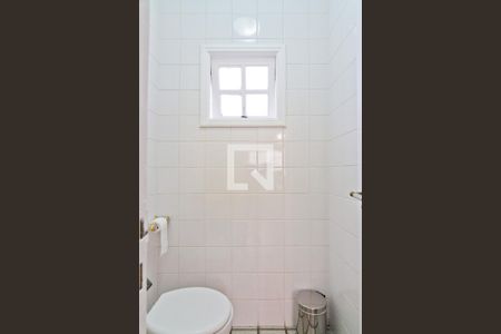 Casa à venda com 420m², 5 quartos e 4 vagasLavabo 2