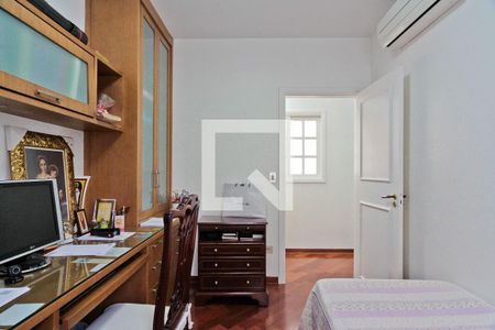 Casa à venda com 420m², 5 quartos e 4 vagasQuarto 1