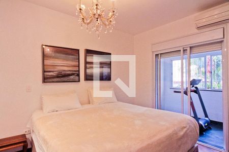 Casa à venda com 420m², 5 quartos e 4 vagasSuíte 2