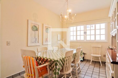 Casa à venda com 420m², 5 quartos e 4 vagasCopa