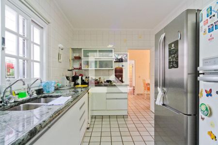 Casa à venda com 420m², 5 quartos e 4 vagasCozinha