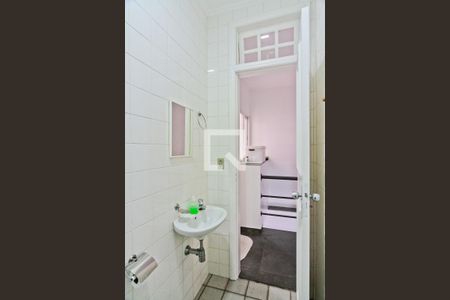 Casa à venda com 420m², 5 quartos e 4 vagasÁrea de Serviço