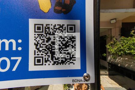 Apartamento à venda com 100m², 3 quartos e 1 vaga Apartamento à venda com 100m², 3 quartos e 1 vagaPlaquinha