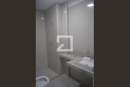 Apartamento para alugar com 103m², 3 quartos e 2 vagasBanheiro da Suíte 1