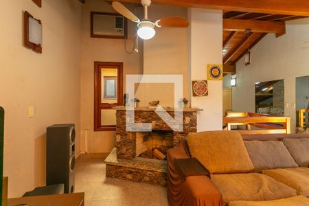 Casa à venda com 255m², 3 quartos e 3 vagas Casa à venda com 255m², 3 quartos e 3 vagas3° andar