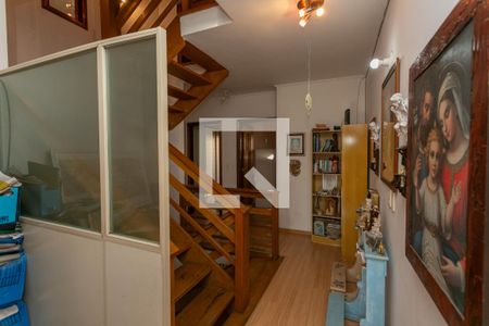 Casa à venda com 255m², 3 quartos e 3 vagas Casa à venda com 255m², 3 quartos e 3 vagas2° andar