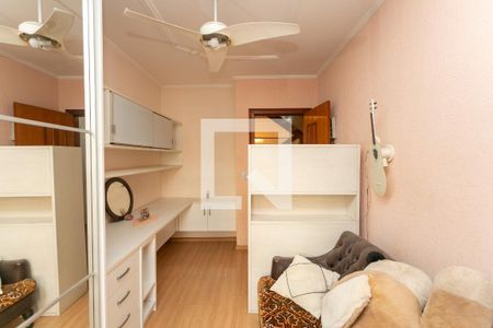 Casa à venda com 255m², 3 quartos e 3 vagas Casa à venda com 255m², 3 quartos e 3 vagasQuarto 2