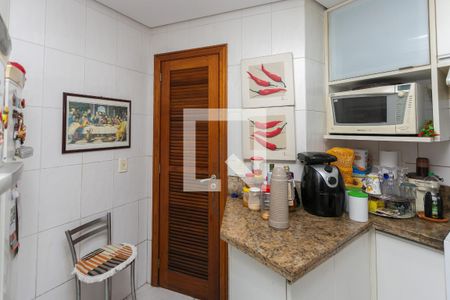 Casa à venda com 255m², 3 quartos e 3 vagas Casa à venda com 255m², 3 quartos e 3 vagasCozinha