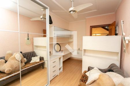 Casa à venda com 255m², 3 quartos e 3 vagas Casa à venda com 255m², 3 quartos e 3 vagasQuarto 2