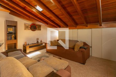 Casa à venda com 255m², 3 quartos e 3 vagas Casa à venda com 255m², 3 quartos e 3 vagas3° andar