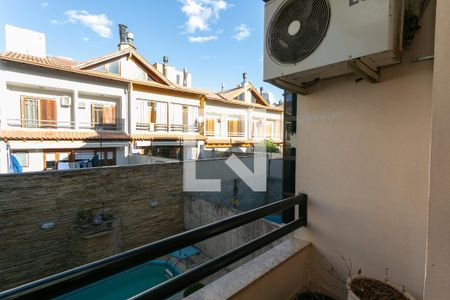 Casa à venda com 255m², 3 quartos e 3 vagas Casa à venda com 255m², 3 quartos e 3 vagasSacada Quarto 1