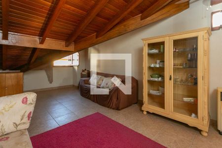 Casa à venda com 255m², 3 quartos e 3 vagas Casa à venda com 255m², 3 quartos e 3 vagas3° andar