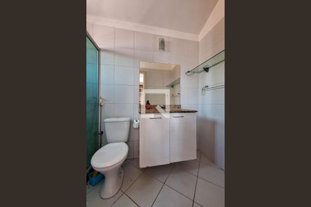 Casa de condomínio à venda com 96m², 3 quartos e 2 vagasBanheiro da Suíte