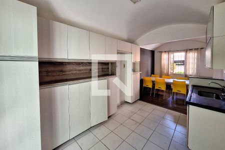 Casa de condomínio à venda com 96m², 3 quartos e 2 vagasCozinha