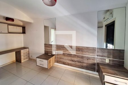 Casa de condomínio à venda com 96m², 3 quartos e 2 vagasQuarto 2