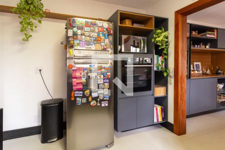 Apartamento à venda com 180m², 3 quartos e 2 vagas Apartamento à venda com 180m², 3 quartos e 2 vagasCozinha