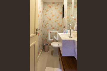 Apartamento à venda com 180m², 3 quartos e 2 vagas Apartamento à venda com 180m², 3 quartos e 2 vagasLavabo