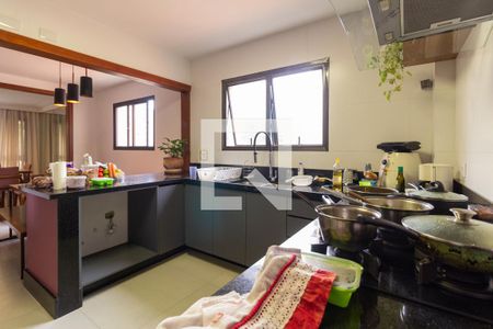 Apartamento à venda com 180m², 3 quartos e 2 vagas Apartamento à venda com 180m², 3 quartos e 2 vagasCozinha