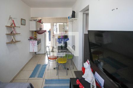 Sala e Cozinha de casa para alugar com 3 quartos, 200m² em Sapopemba, São Paulo