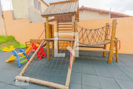 Apartamento para alugar com 49m², 2 quartos e 1 vaga Apartamento para alugar com 49m², 2 quartos e 1 vagaÁrea comum - Playground