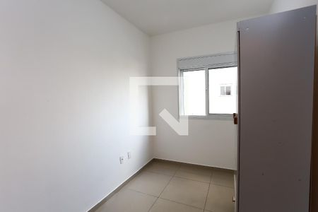 Quarto 1 de apartamento para alugar com 2 quartos, 47m² em Loteamento Reserva Raposo, Osasco