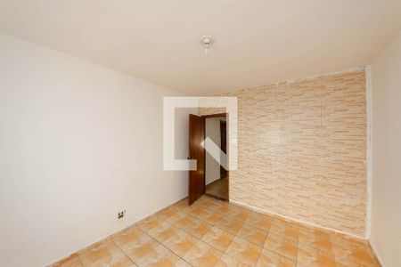 Quarto 2 de casa para alugar com 2 quartos, 180m² em Vila Prudente, São Paulo