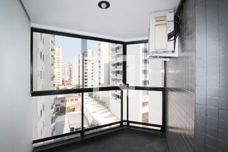 Varanda de apartamento à venda com 2 quartos, 56m² em Indianópolis, São Paulo