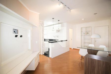 Sala de apartamento à venda com 2 quartos, 56m² em Indianópolis, São Paulo