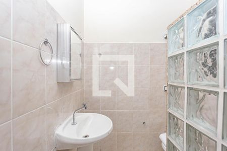 Apartamento para alugar com 60m², 2 quartos e sem vagaBanheiro