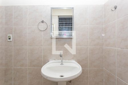 Apartamento para alugar com 60m², 2 quartos e sem vagaBanheiro