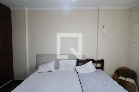 Apartamento para alugar com 92m², 3 quartos e 1 vaga Apartamento para alugar com 92m², 3 quartos e 1 vagaQuarto