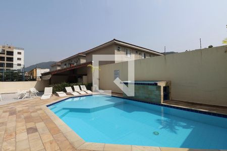 Apartamento para alugar com 92m², 3 quartos e 1 vaga Apartamento para alugar com 92m², 3 quartos e 1 vagaÁrea comum - Piscina