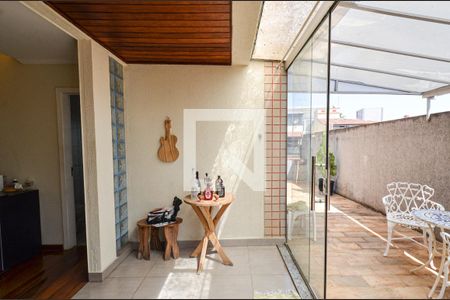 Apartamento à venda com 242m², 3 quartos e 2 vagas Apartamento à venda com 242m², 3 quartos e 2 vagasArea Privativa