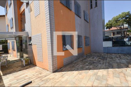 Apartamento à venda com 242m², 3 quartos e 2 vagas Apartamento à venda com 242m², 3 quartos e 2 vagasArea Privativa