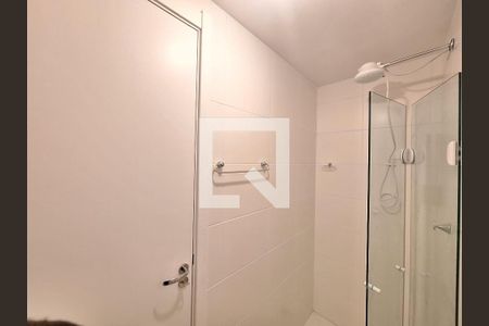 Apartamento à venda com 35m², 2 quartos e sem vaga Apartamento à venda com 35m², 2 quartos e sem vagaBanheiro