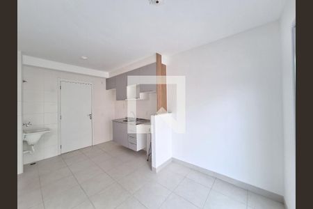 Apartamento à venda com 35m², 2 quartos e sem vaga Apartamento à venda com 35m², 2 quartos e sem vagaSala