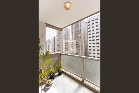 Apartamento à venda com 141m², 4 quartos e 2 vagasVaranda da Sala