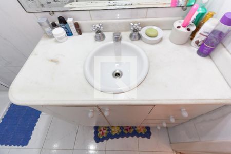 Apartamento à venda com 141m², 4 quartos e 2 vagasBanheiro