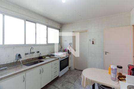 Apartamento à venda com 141m², 4 quartos e 2 vagasCozinha