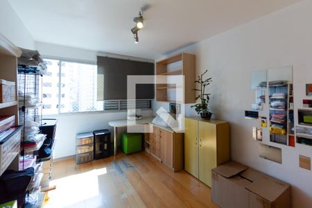 Apartamento à venda com 141m², 4 quartos e 2 vagasQuarto 1