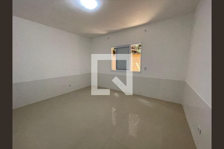 Quarto 2 de casa para alugar com 2 quartos, 78m² em Vila Santo Antônio, Cotia
