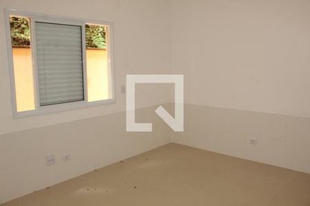 Quarto 2 de casa para alugar com 2 quartos, 78m² em Vila Santo Antônio, Cotia