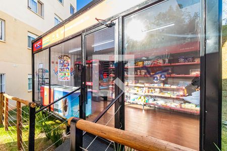 Apartamento para alugar com 32m², 2 quartos e sem vaga Apartamento para alugar com 32m², 2 quartos e sem vagaÁrea comum - Mercado