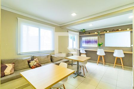 Apartamento para alugar com 32m², 2 quartos e sem vaga Apartamento para alugar com 32m², 2 quartos e sem vagaÁrea comum - Salão de festas