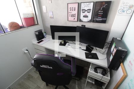 Casa para alugar com 120m², 2 quartos e 2 vagasQuarto de serviço/Escritório