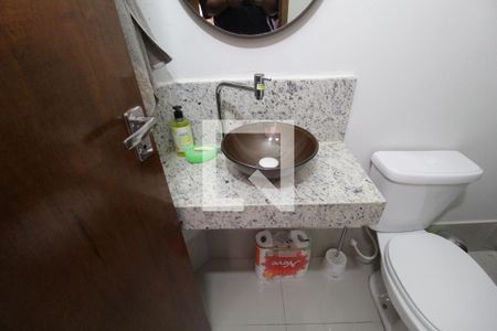 Casa para alugar com 120m², 2 quartos e 2 vagasLavabo